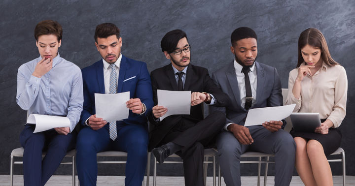 5 Counterintuitive Strategies to Thrive in an AI-Dominated Job Market